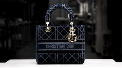 borsa grande lady dior|Dior Lady D Bag .